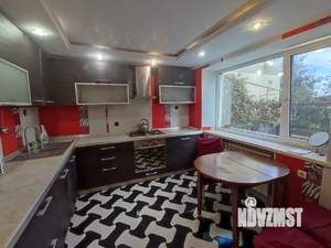 Дом 124м&sup2;, 2-этажный, участок 5 сот.  