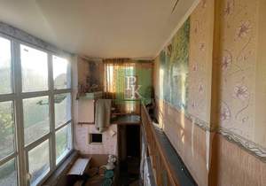 Дом 190м&sup2;, 3-этажный, участок 9 сот.  