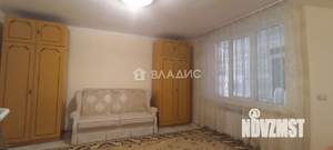 Дом 332м&sup2;, 2-этажный, участок 4 сот.  