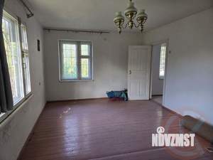 Дом 75м², 2-этажный, участок 6 сот.  