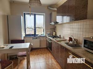 Дом 280м², 3-этажный, участок 8 сот.  