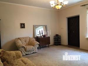 Дом 210м², 2-этажный, участок 5 сот.  
