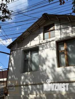 Дом 75м&sup2;, 2-этажный, участок 1 сот.  