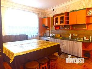 Дом 453м², 2-этажный, участок 4 сот.  