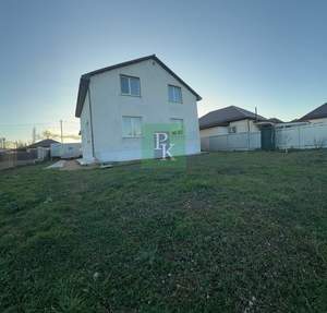 Дом 172м², 2-этажный, участок 10 сот.  