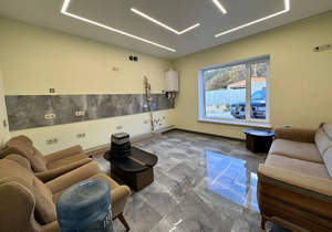 Дом 214м&sup2;, 2-этажный, участок 9 сот.  