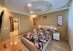 Дом 181м&sup2;, 2-этажный, участок 6 сот.  