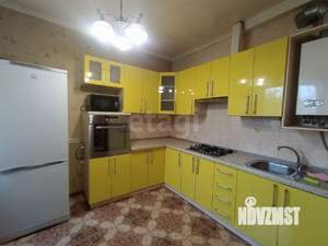 Дом 132м&sup2;, 2-этажный, участок 3 сот.  