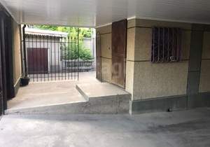 Дом 270м², 2-этажный, участок 5 сот.  