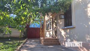 Дом 100м&sup2;, 1-этажный, участок 6 сот.  