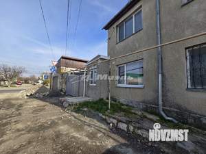 Дом 82м&sup2;, 2-этажный, участок 1 сот.  