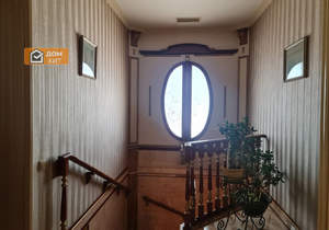 Дом 400м&sup2;, 3-этажный, участок 6 сот.  