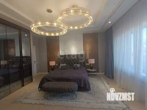 Дом 222м&sup2;, 2-этажный, участок 10 сот.  