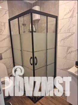 Дом 180м², 2-этажный, участок 6 сот.  