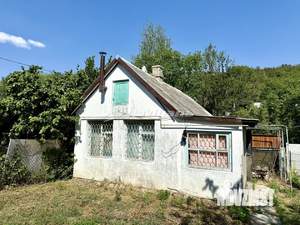 Дом 35м&sup2;, 1-этажный, участок 4 сот.  