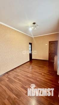 Дом 95м&sup2;, 2-этажный, участок 3 сот.  