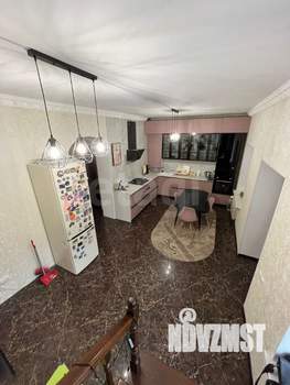 Дом 236м&sup2;, 2-этажный, участок 4 сот.  