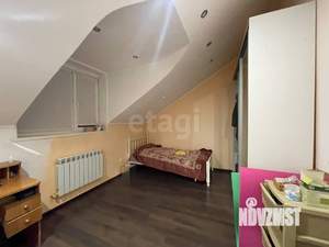 Дом 327м², 3-этажный, участок 6 сот.  