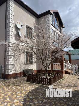 Дом 548м&sup2;, 4-этажный, участок 6 сот.  