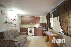 Дом 99м&sup2;, 2-этажный, участок 4 сот.  