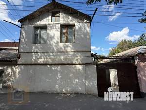 Дом 75м&sup2;, 2-этажный, участок 1 сот.  