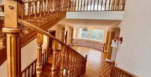 Дом 1767м&sup2;, 4-этажный, участок 28 сот.  