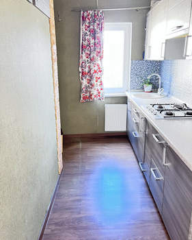 Дом 51м&sup2;, 2-этажный, участок 1 сот.  