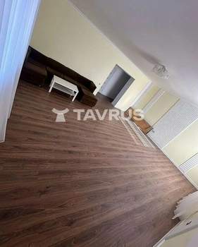 Дом 360м&sup2;, 3-этажный, участок 6 сот.  