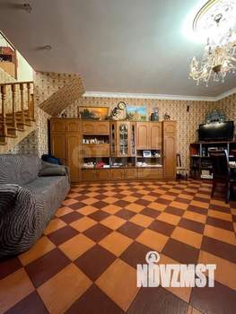 Дом 354м², 3-этажный, участок 4 сот.  