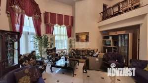 Дом 430м&sup2;, 3-этажный, участок 4 сот.  