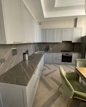 Дом 110м&sup2;, 2-этажный, участок 3 сот.  