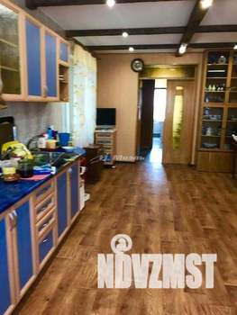 Дом 360м², 2-этажный, участок 6 сот.  