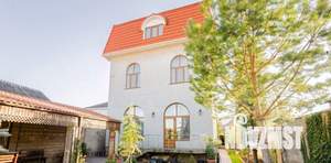 Дом 400м&sup2;, 2-этажный, участок 6 сот.  