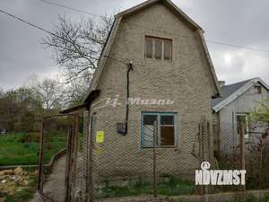 Дом 30м², 2-этажный, участок 3 сот.  