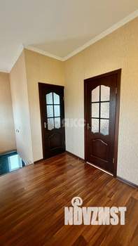 Дом 95м&sup2;, 2-этажный, участок 3 сот.  