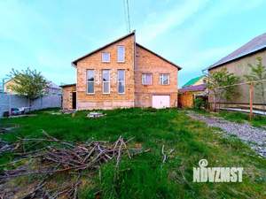 Дом 279м², 2-этажный, участок 6 сот.  