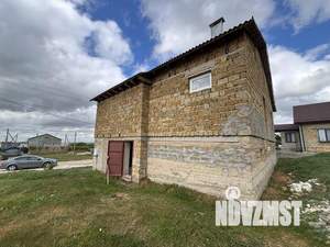 Дом 222м&sup2;, 2-этажный, участок 6 сот.  