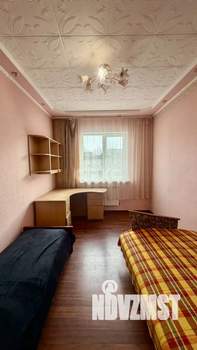 Дом 95м&sup2;, 2-этажный, участок 3 сот.  