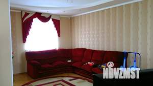 Дом 220м², 3-этажный, участок 5 сот.  