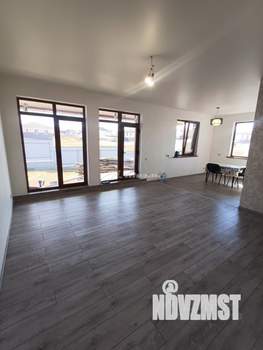 Дом 100м&sup2;, 1-этажный, участок 5 сот.  