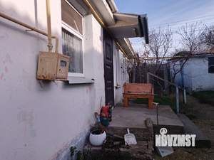 Дом 100м&sup2;, 2-этажный, участок 3 сот.  