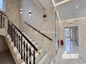 Дом 297м&sup2;, 2-этажный, участок 5 сот.  