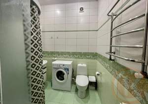 Дом 200м², 2-этажный, участок 6 сот.  