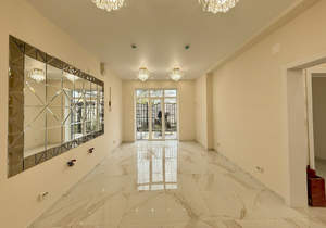 Дом 297м&sup2;, 2-этажный, участок 5 сот.  