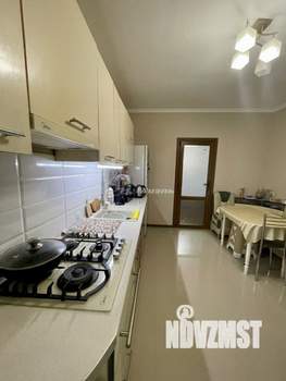 Дом 250м², 2-этажный, участок 8 сот.  