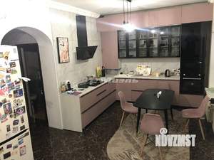 Дом 235м², 2-этажный, участок 5 сот.  