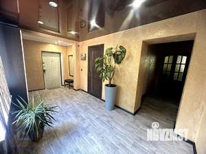 Дом 90м&sup2;, 2-этажный, участок 0 сот.  