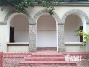 Дом 650м², 3-этажный, участок 5 сот.  