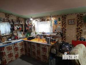 Дом 63м&sup2;, 2-этажный, участок 8 сот.  