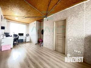 Дом 208м², 3-этажный, участок 3 сот.  